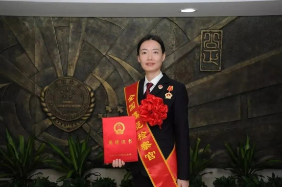 说明: /__local/8/2C/9F/98A3FBAEFE8491C93B966976DAD_E358B9DE_D7E59.png